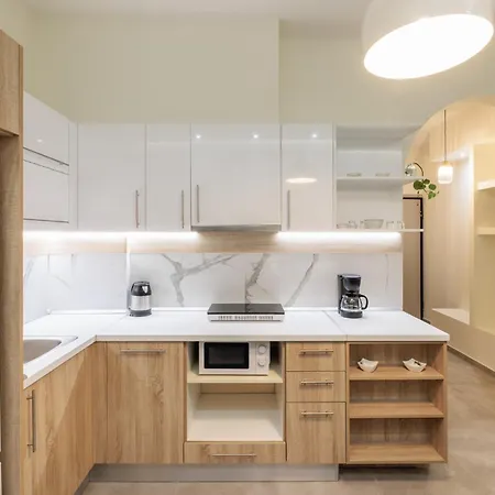Navarinou Hideaway Apartament